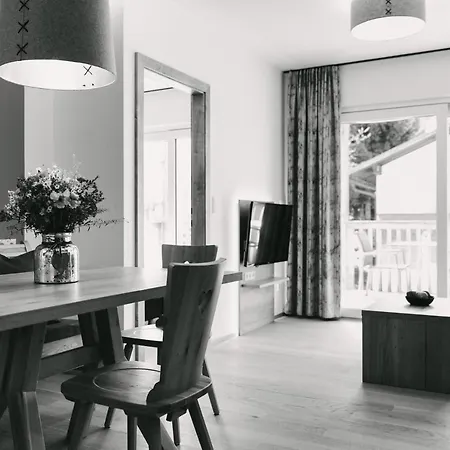 Apart33 By Apart4you Aparthotel 4*